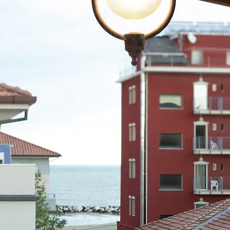 Apartment Residence Tre - Bilo 4 *