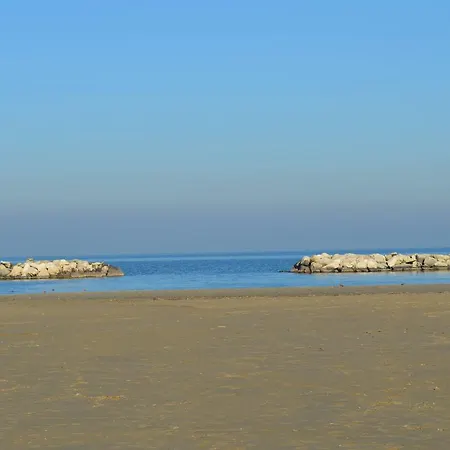 Tre - Bilo 4 * Rimini